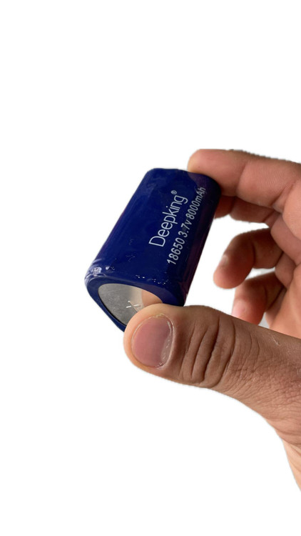 خرید بسته 3 عددی باتری شارژی وکیوم DEEP KING مدل 18650 میلیآمپر