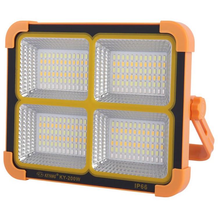 خرید پرژکتور شارژی سولاری ۲۰۰وات کیانگ