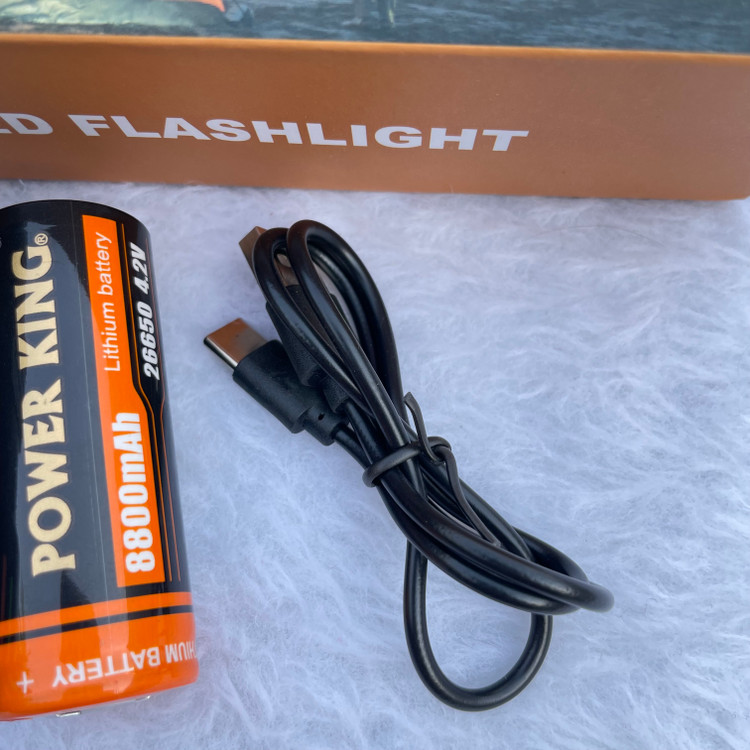 چراغ دستی شارژی کینگ پاور مدل KP-5065 – پرقدرت، ضدآب، مناسب نگهبانی و طبیعتگردی