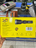 خرید چراغقوه 360 KF‑1066 | شارژی، لیزر 20 وات، برد 2000 متر، باتری 8000mAh و پاوربانک