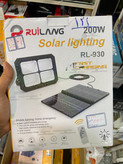 پروژکتور شارژی خورشیدی 200 وات RUILANG RL-930 با پنل جداشونده و کنترل