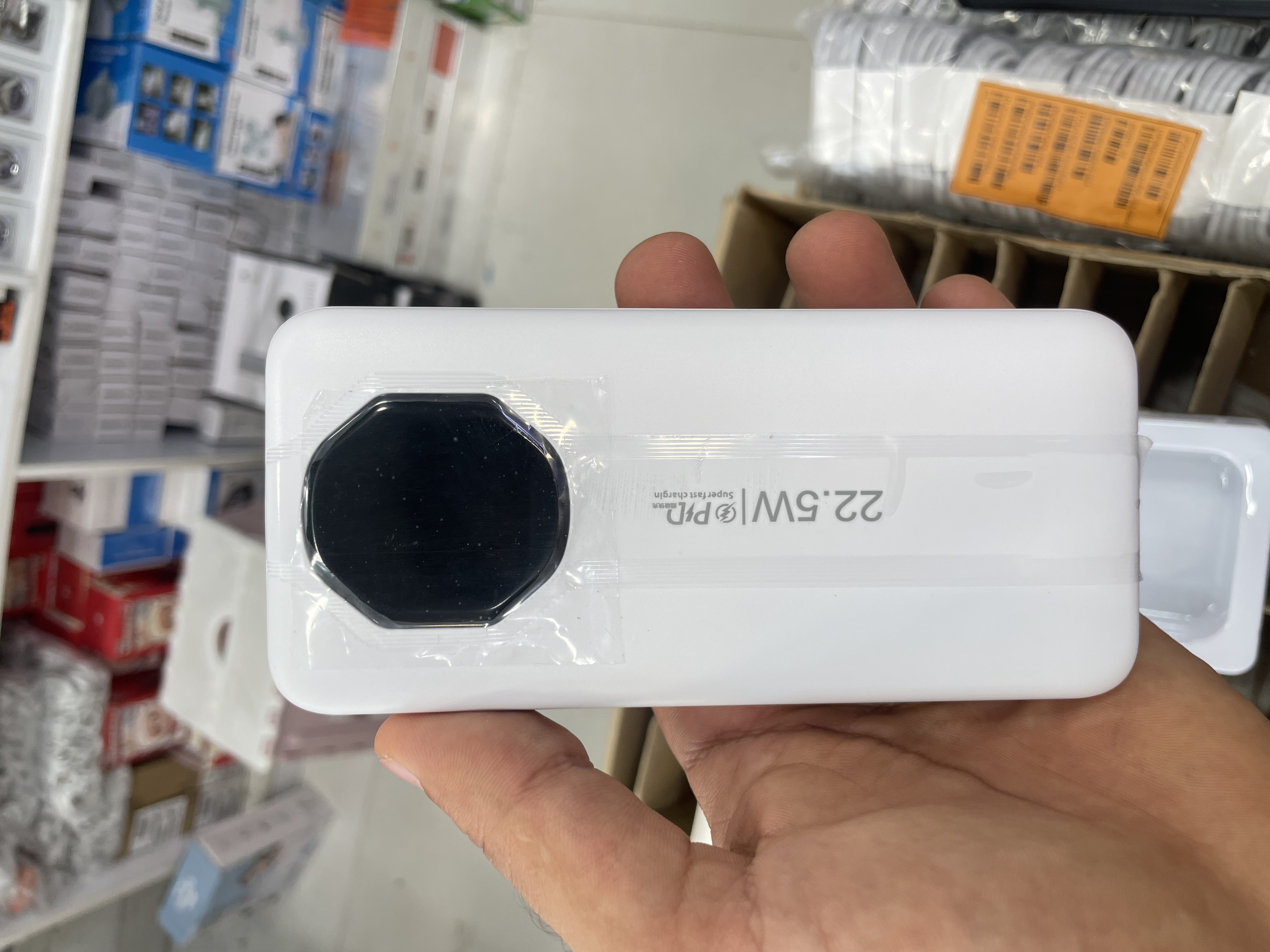 خرید پاوربانک Infinix XPOWER 20 GO مدل XP20 ظرفیت ۲۰۰۰۰