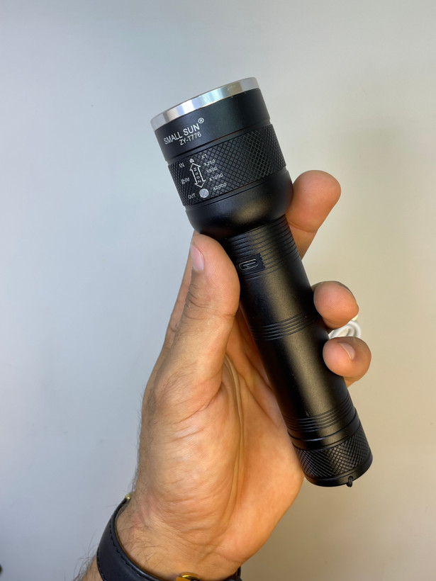 چراغ قوه پلیسی Small Sun ZY-T776