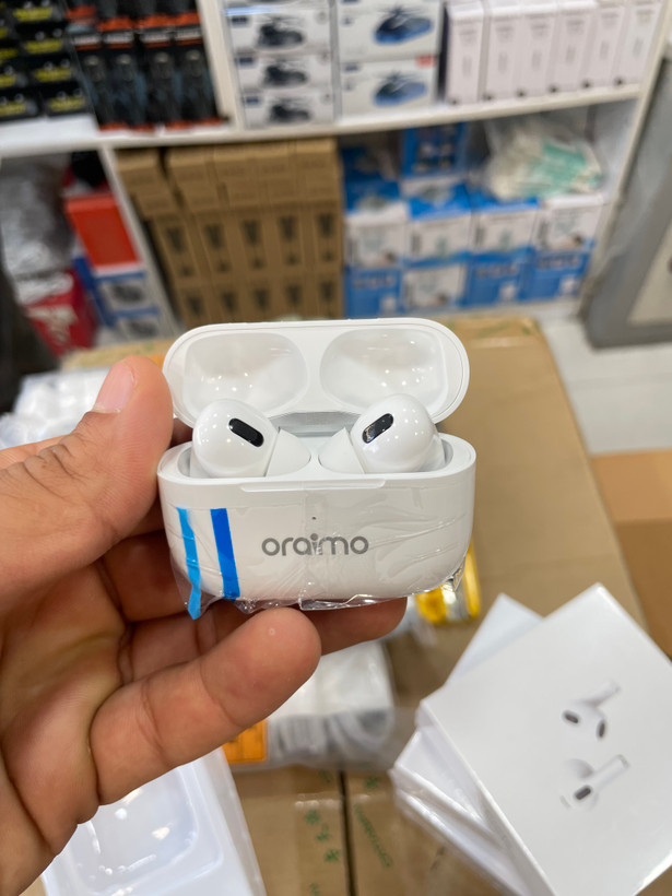 ایرپاد بیسیم اورایمو مدل Air-R03 با قابلیت ANC و کیس شارژ